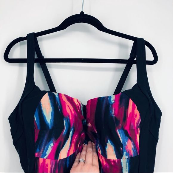 LIVI Active Multicolored Tankini Swim Top - Picture 2 of 6